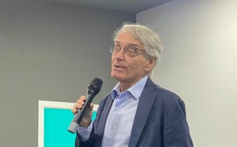 Médico Aluísio Segurado é eleito reitor da USP para o próximo mandato