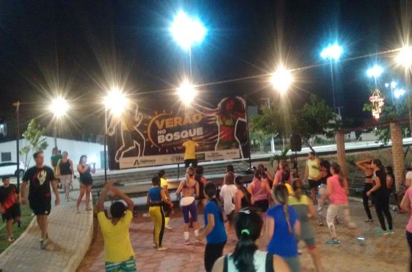 Verão no Bosque de Arapiraca é iniciado com aulas de funcional e dança