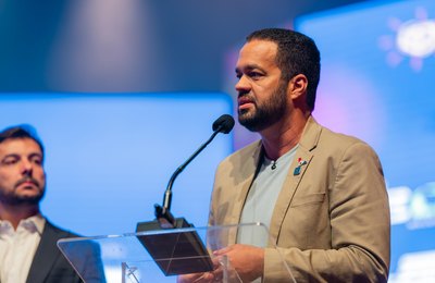 Sob presidência de Alagoas, Consórcio Nordeste firma acordo para impulsionar tecnologia entre os pequenos negócios