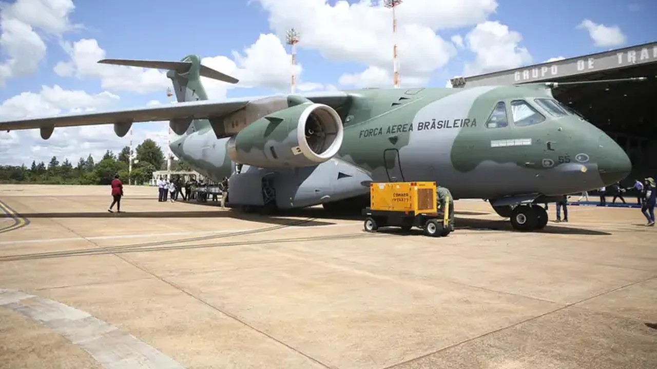 Força Aérea Ucraniana abate 63 de 111 drones russos em ataque de Ano Novo