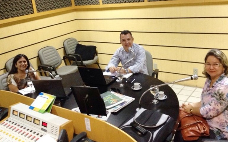 Arapiraca: Gestoras falam em programa de rádio sobre prevenção à Aids