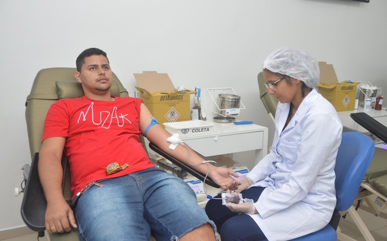 Hemoal realiza coletas externas de sangue em Arapiraca e União dos Palmares para atender a demanda no Natal