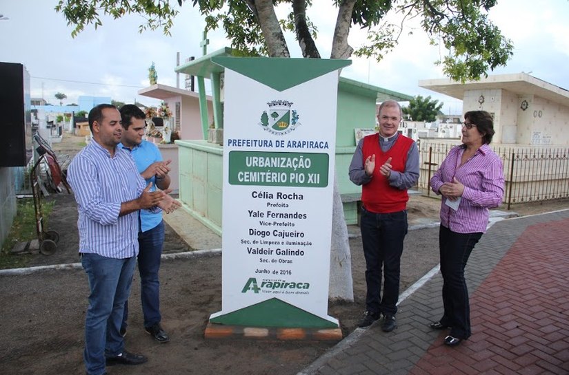 Célia Rocha entrega urbanização do Cemitério Pio XII
