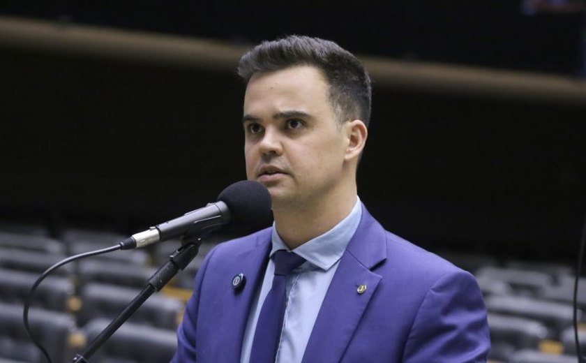 Comissão aprova doação de cavalo resgatado a centro de equoterapia