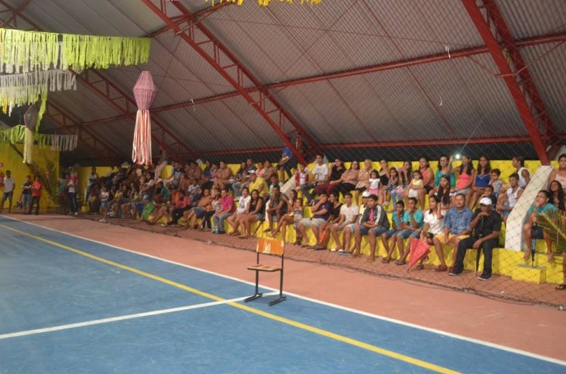 Prefeitura e Assistência Social realizam concurso de quadrilhas em Cajueiro