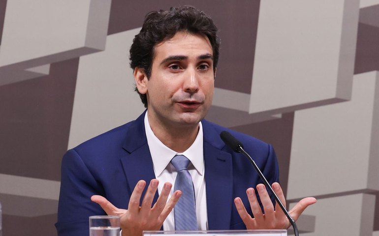Galípolo pede aprovação de PEC para ampliar autonomia do Banco Central