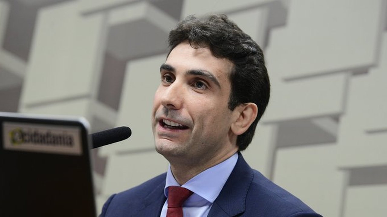 Galípolo diz que gostaria que mais mulheres ocupassem cargos no BC