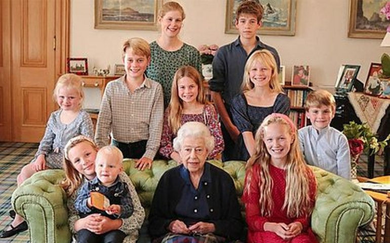 Quando a rainha da Dinamarca deixar seu cargo, quem será o monarca mais longevo na Europa?