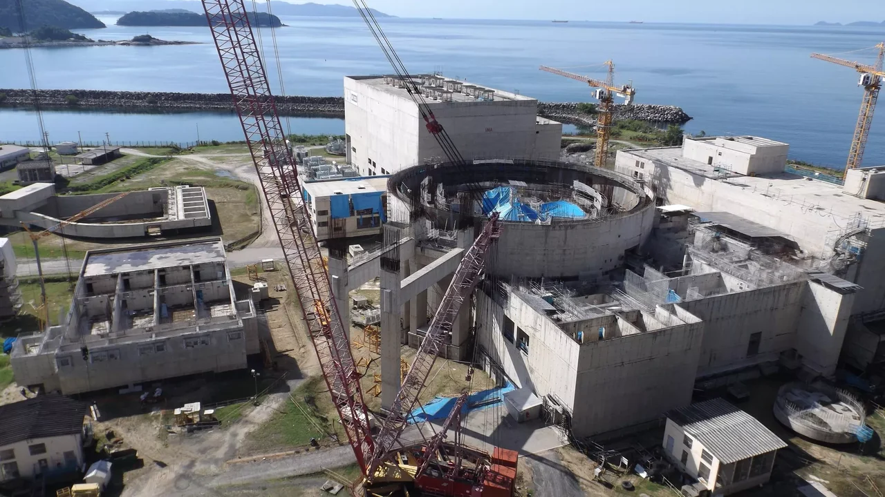 Iniciadas há 39 anos, obras da usina nuclear de Angra 3 devem ser retomadas no 2º semestre de 2025