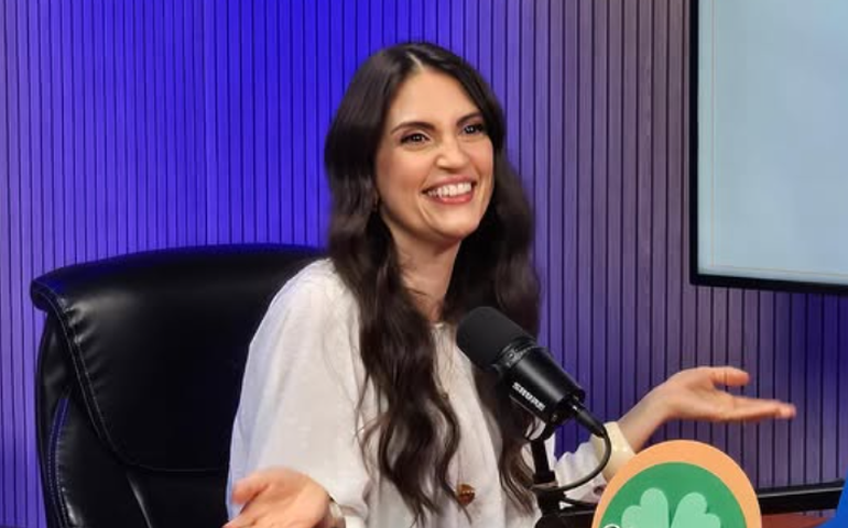 Band contrata Chris Flores para o lugar que era de Cátia Fonseca no 'Melhor da Tarde'