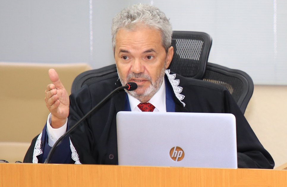 TCE CLOVIS BARBOSA