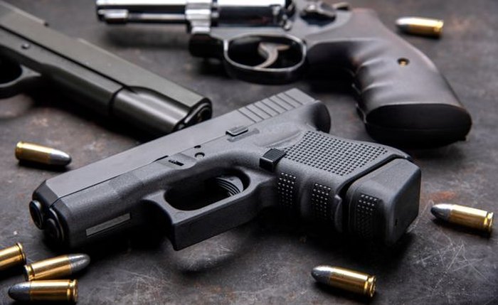 Resolução amplia a norma que já havia proibido o porte de armas e munições no raio de 100 metros das seções eleitorais