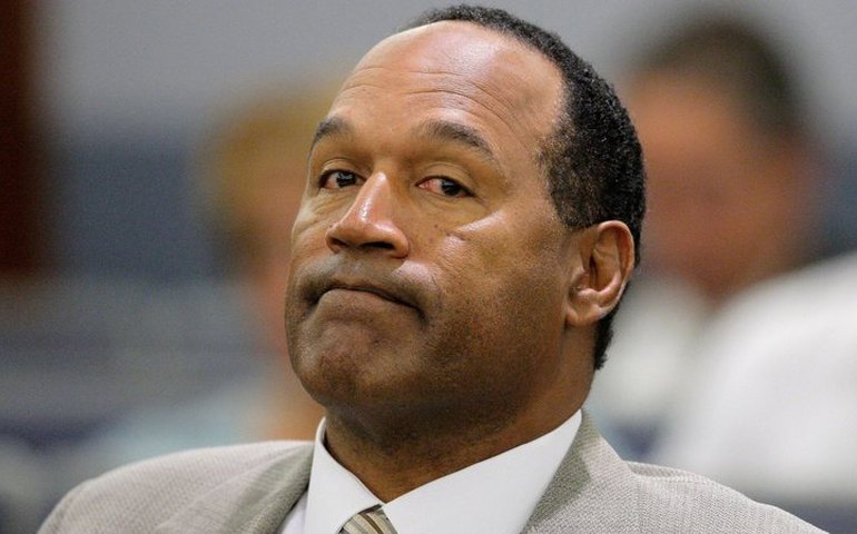 Morre O.J. Simpson: além do ex-jogador de futebol americano, relembre atletas que foram presos