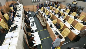 VOTAÇÃO DA LOA 