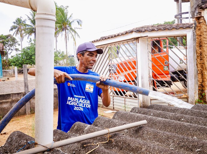 Prefeita Tia Júlia lança edição 2026 do programa Mais Água Agricultor
