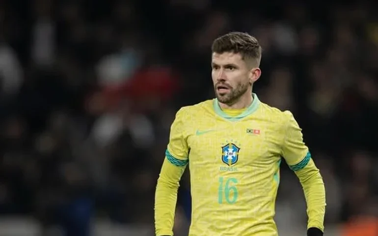 Após Rodrygo, Ancelotti perde Caio Henrique para amistosos contra França e Croácia