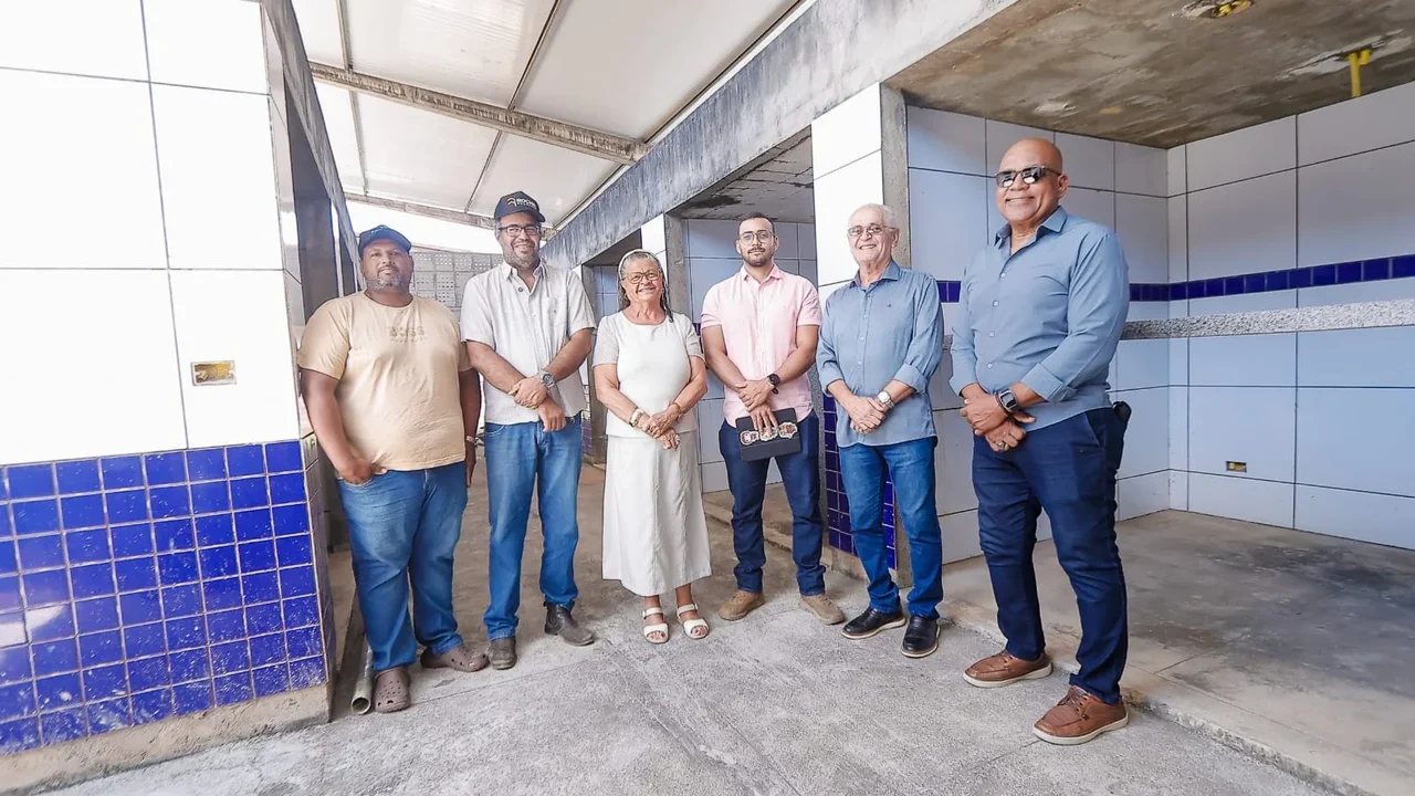 Iniciada em 2023 e vencida há mais de dois anos, obra do Mercado Público ganha novo prazo de quatro meses