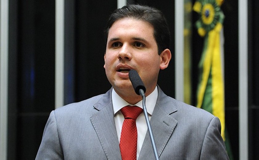 Governo atua para atrair MDB à candidatura de Hugo Motta à presidência da Câmara