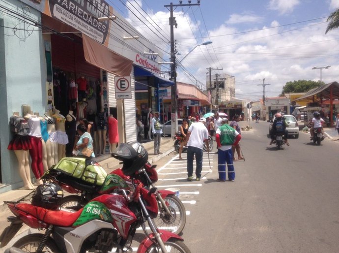 SMTT revitaliza pontos de mototáxis na região central de Arapiraca