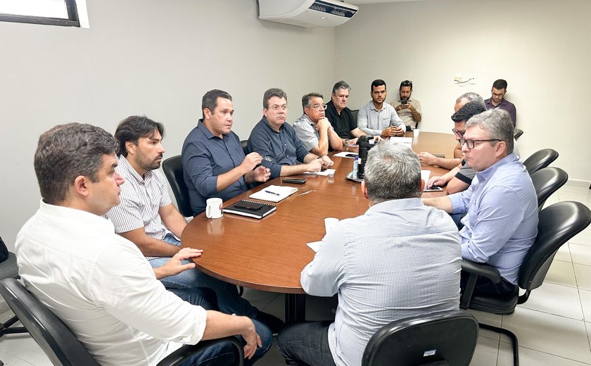 Seinfra, Semarh e SNSH debatem desenvolvimento das obras incluídas incluídas no Novo PAC