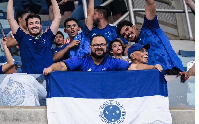 Cruzeiro age rápido e anuncia Fernando Diniz para o comando da equipe até o fim de 2025
