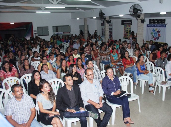 Professores de Campo Alegre participam de palestra Internacional sobre Dislexia