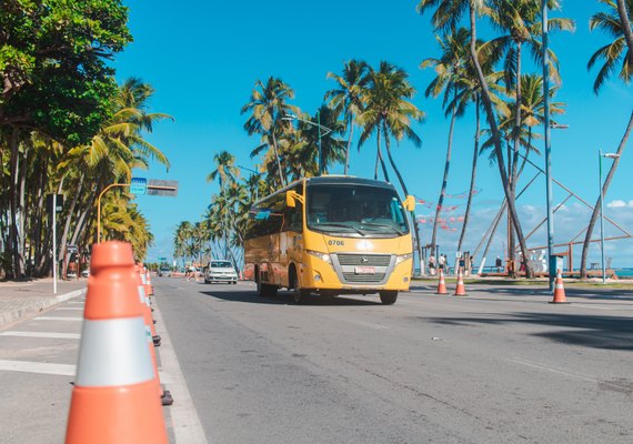 Maceió prorroga para fim de agosto prazo para renovação de transportes turísticos