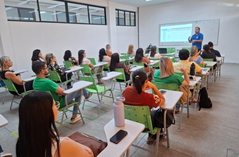 Saúde de Maceió discute alinhamento de ações e fortalecimento da assistência farmacêutica municipal