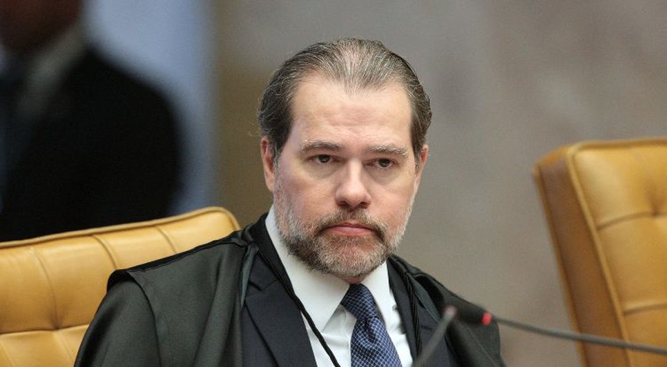 Com declaração, Dias Toffoli não participa de julgamento