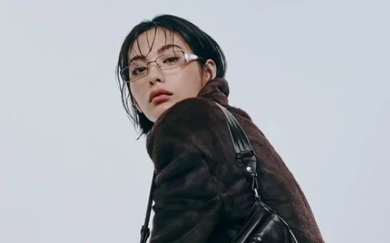 Estrela sul-coreana do K-pop e mãe ficam feridas ao imobilizar invasor durante tentativa de roubo