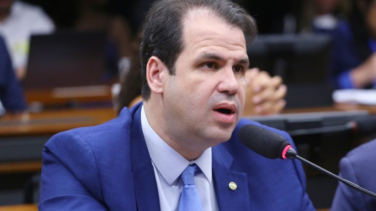 Comissão de Fiscalização Financeira e Controle debate soluções para a rede federal de saúde no RJ