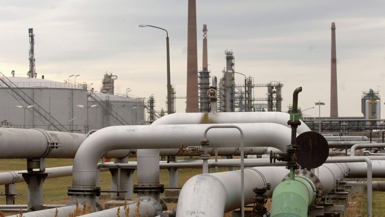 República Tcheca aposta em oleoduto Transalpino para diversificar fornecimento de petróleo