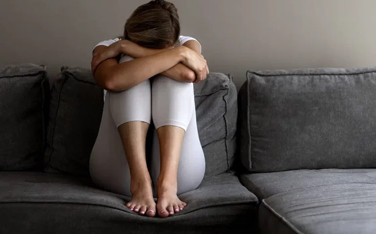 Quase metade das ações no plantão do RJ no fim do ano foram medidas protetivas para mulheres