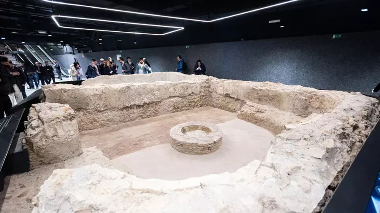 Roma inaugura estações de metrô com descobertas arqueológicas