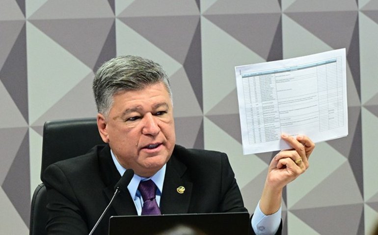 Carlos Viana pede a ministro do STF prisão de investigados pela CPMI do INSS