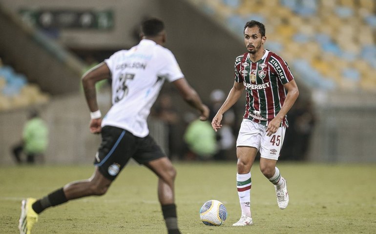Duelo de Tricolores: Flu recebe Grêmio pela 18ª rodada do Brasileirão