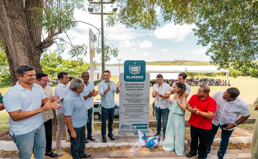 Governador Paulo Dantas entrega 7 km de pavimentação asfáltica em Jequiá da Praia