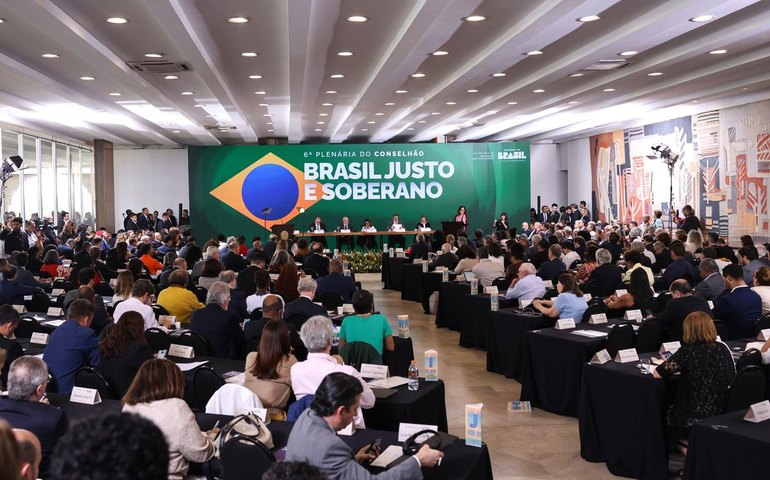 Conselhão entrega a Lula propostas de metas de desenvolvimento do país