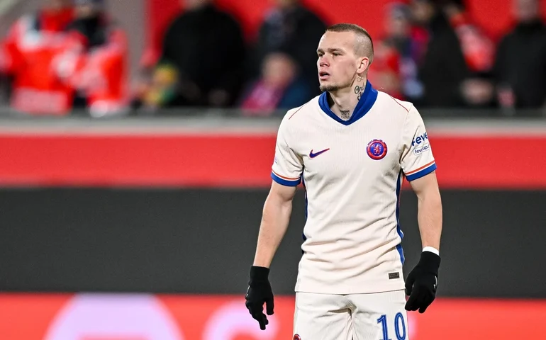 Atacante do Chelsea é punido com quatro anos de suspensão por doping