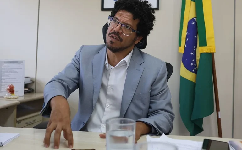 Governo mantém críticas após 4ª versão do PL Antifacção de Derrite