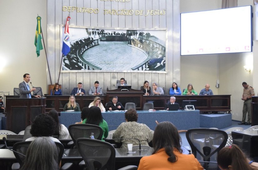 Juiz Ygor Figueirêdo reforça programas da primeira infância em audiência pública do Legislativo