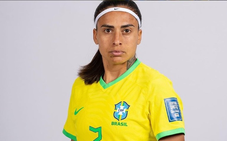 Andressa Alves lamenta derrota do Brasil: 'Acreditem até o final, porque nós vamos'