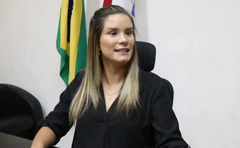 Prefeita Ceci cobra justiça no caso de estupro coletivo em Quebrangulo
