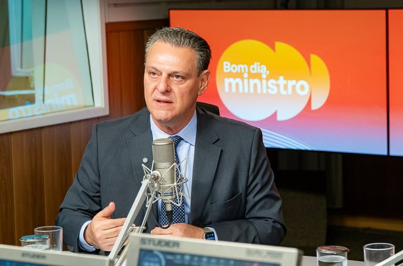 Fávaro detalha MP com crédito de R$ 12 bilhões para renegociação de dívidas de produtores rurais