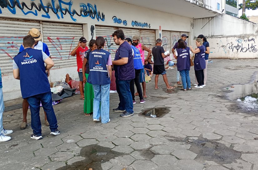 Abordagem Social intensifica busca ativa e acolhe pessoas em situação de rua