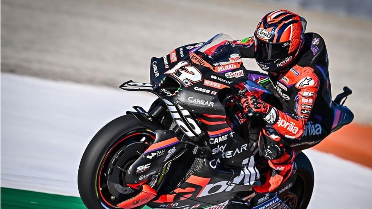 Viñales quebra recorde e faz primeira pole da Aprilia no ano na MotoGP; Bagnaia é 2º