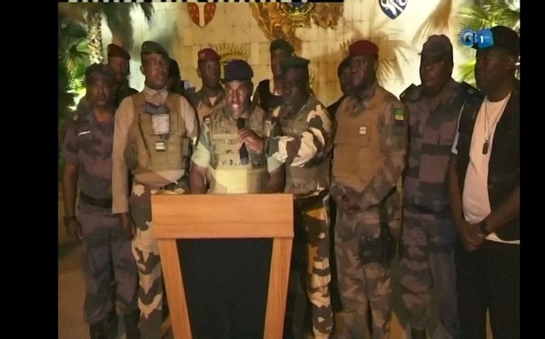 Militares anunciam golpe no Gabão e prendem presidente reeleito