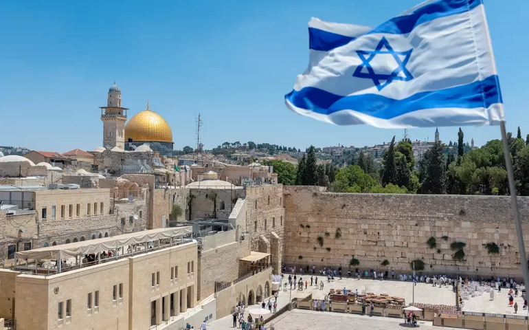 Às vésperas de eleição, governo de Israel costura acordos com Líbano e Turquia