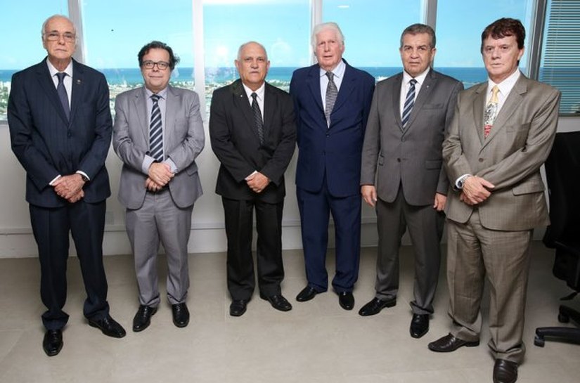 Otávio Praxedes é empossado como vice-presidente e corregedor do TRE/AL