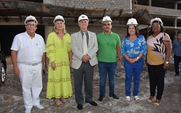 Governador Klever Loureiro visita Pilar e vistoria obras do Hospital do Futuro